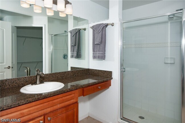 Building Photo - 12980 Positano Cir
