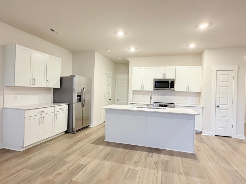 Building Photo - 1806 Tupelo Ln