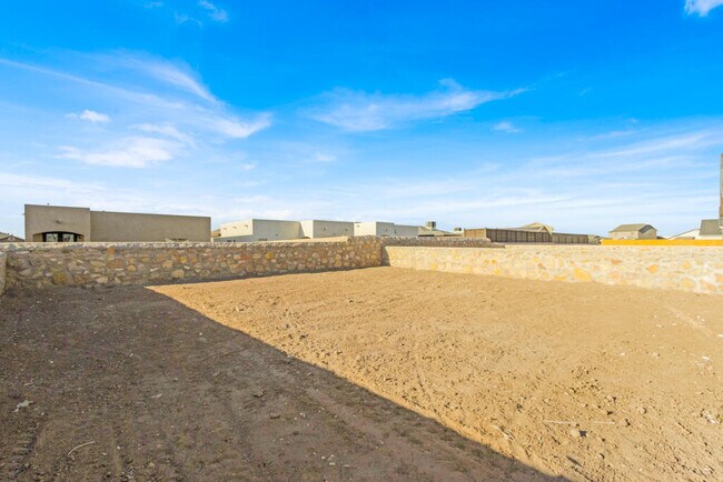 Building Photo - 11069 Gem Valley Rd