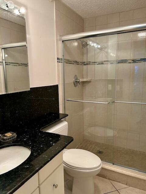 Building Photo - 6435 Bay Club Dr