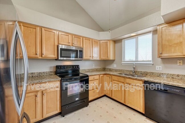 Building Photo - 18663 E Linvale Pl