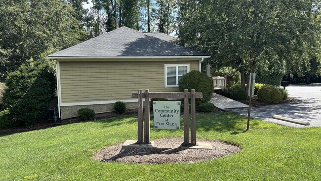 Building Photo - "Spacious 3-Bed, 2-Bath Condo Retreat in Fletcher – 1413 Sq Ft of Comfort. With $250 move in spec...