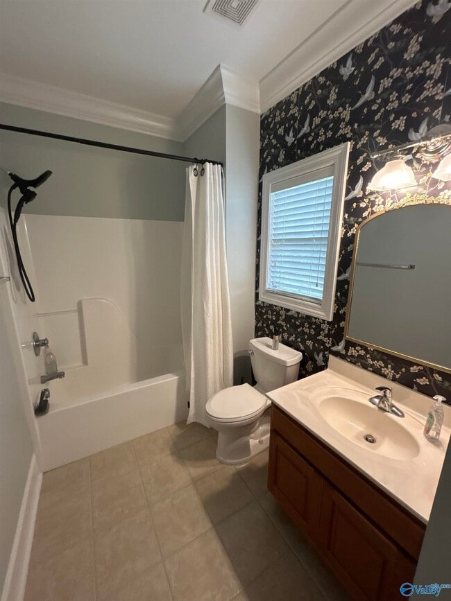 Building Photo - 3037 Twelvestones Rd SE