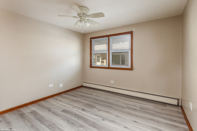 Building Photo - 3619 W 120th St