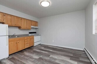Building Photo - Alexander Arms Apartments