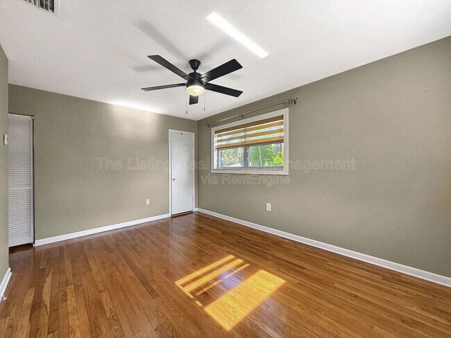 Building Photo - 4517 S Hesperides St