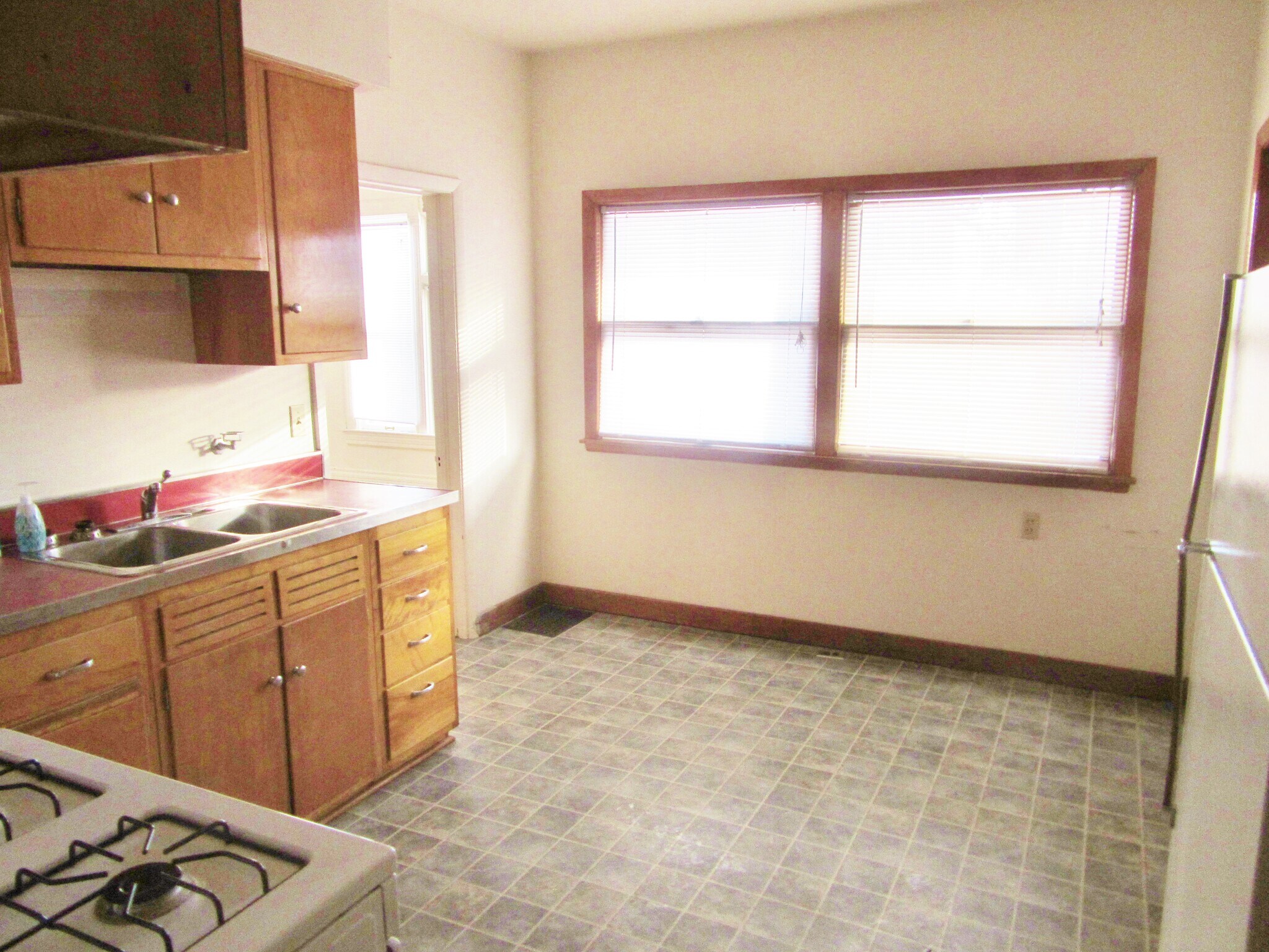 Building Photo - 701 N Randolph St