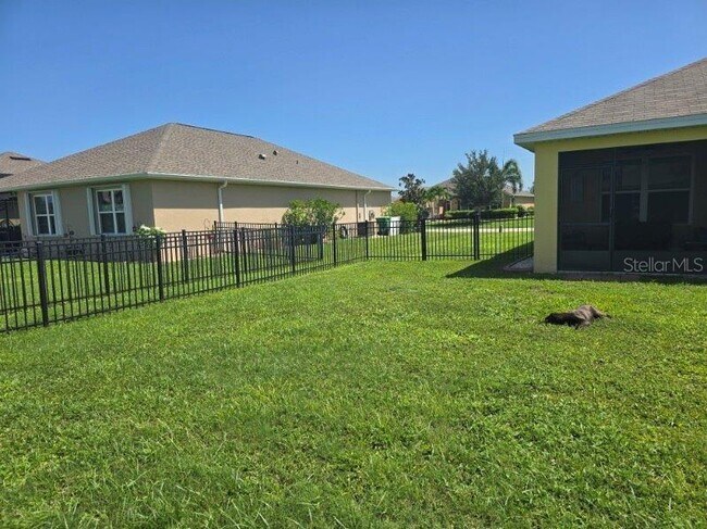 Building Photo - 25525 Gorham Ln