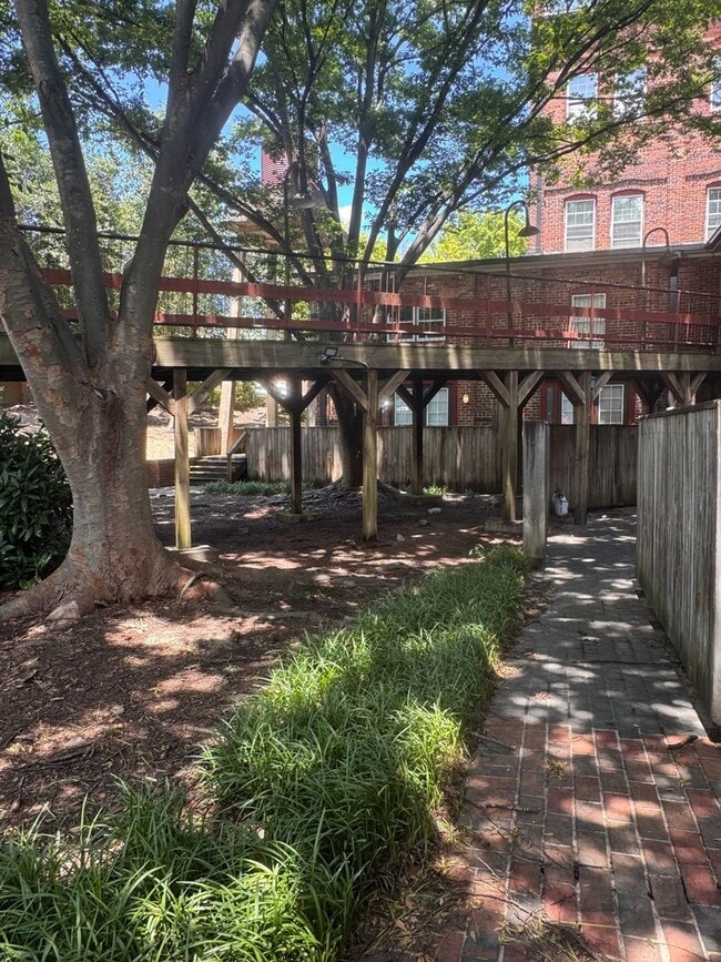 Building Photo - 1 Bedroom Unit in Historic Wafco Mills