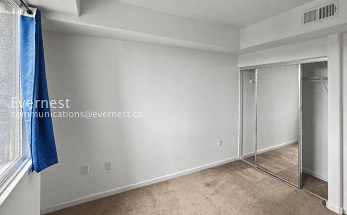 Building Photo - 1101 S Main St