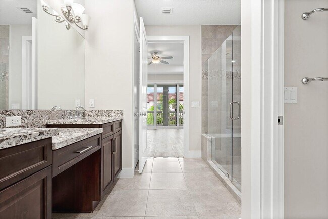 Building Photo - 7114 Edison Pl