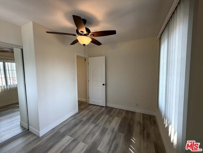 Building Photo - 8818 Ramsgate Ave