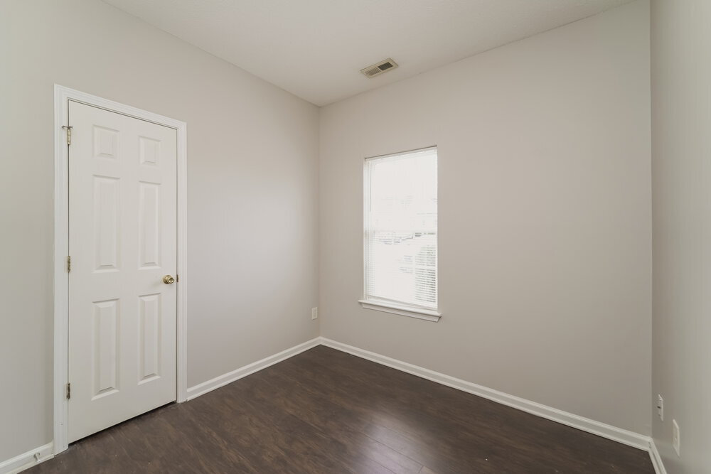 Building Photo - 6614 Hampton Way Dr