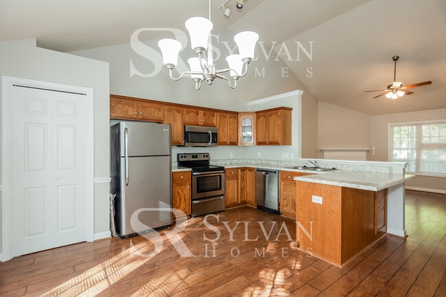 Building Photo - At Last, This Is What You Have Been Searching For!