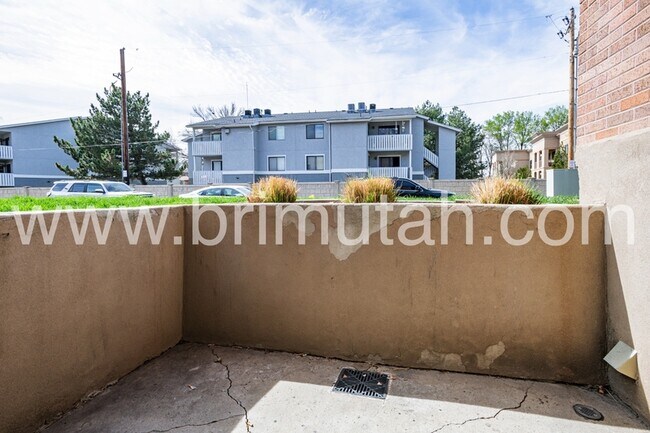 Building Photo - 4809 S 1740 E