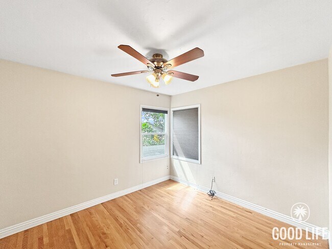 Building Photo - Charming 3BD/2BA w/ A/C, Attached Garage, and Large Yard in La Mesa!