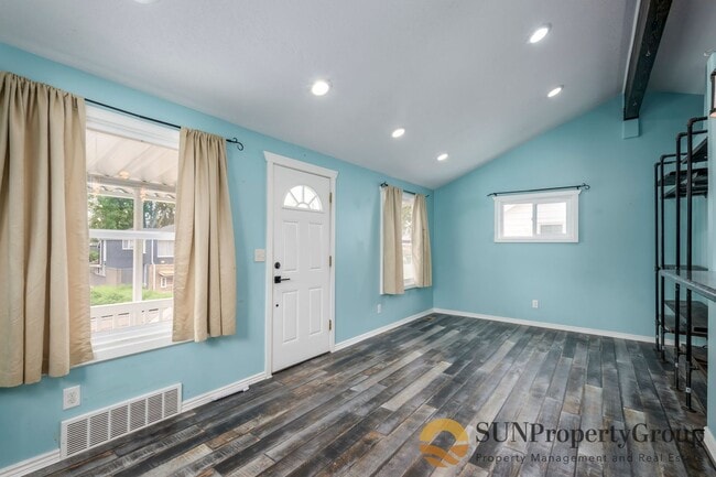 Building Photo - Beautiful Home In Mill Creek Area!