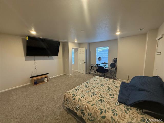 Building Photo - 9050 Pitkin St