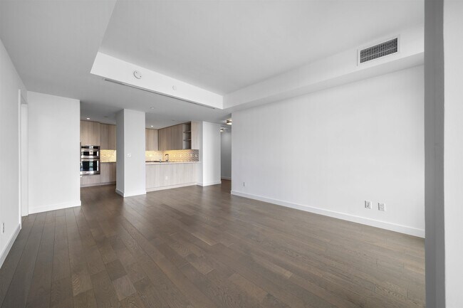 Building Photo - 800 Ave at Port Imperial Blvd