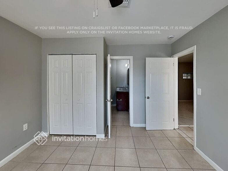 Building Photo - 908 Belmont Dr
