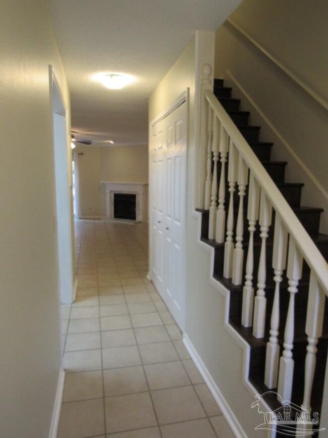 Building Photo - 9004 Governors Pl Ct