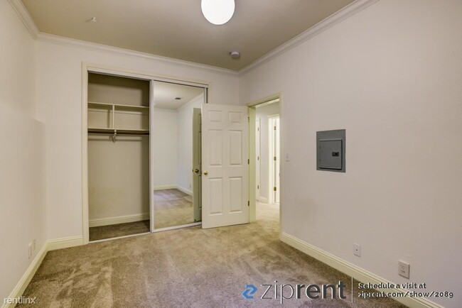 Building Photo - 3 br, 2.5 bath Condo - 2247 Turk Boulevard...