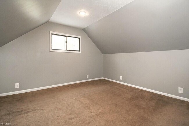 Building Photo - 3274 W 130th St