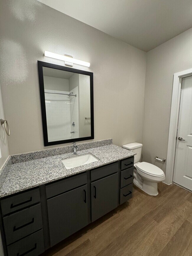 Building Photo - 3521 James Pitts Dr