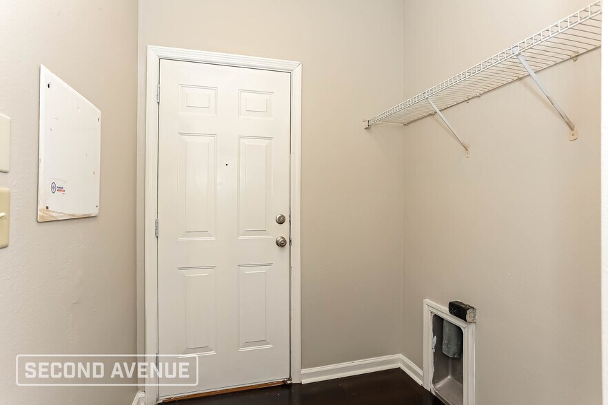 Building Photo - 876 Bonaparte Landing Ct