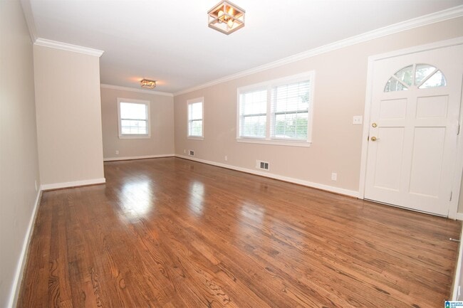 Building Photo - 1166 Alford Ave