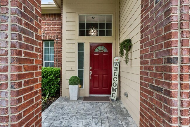 Building Photo - 25915 Hopson Meadows Dr