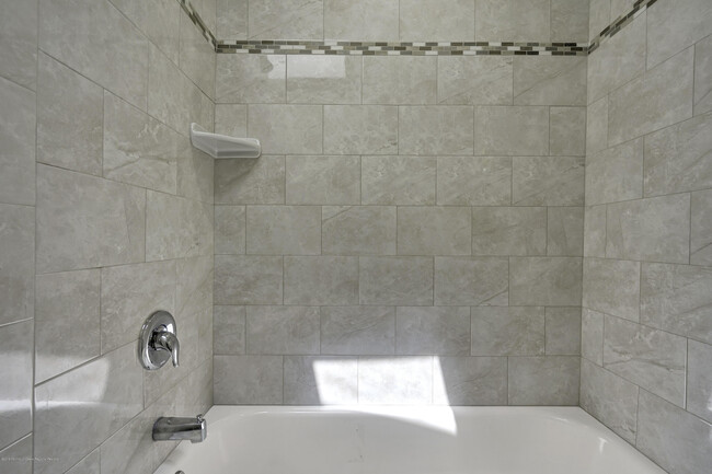 Building Photo - 2908 Alfaretta Pl