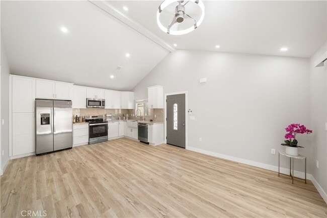 Building Photo - 177 Hargrove