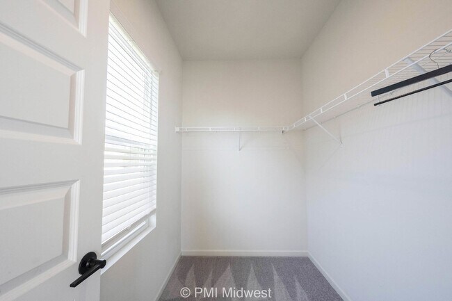 Building Photo - 6809 Blackwater Ln