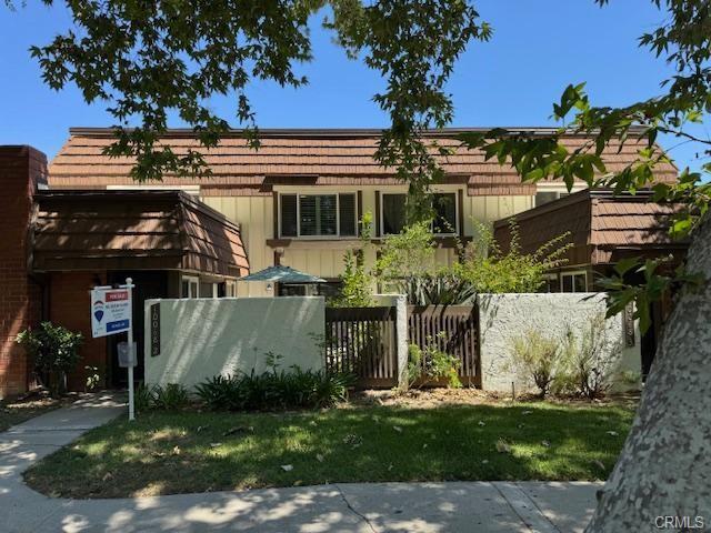 Building Photo - 10068 Larwin Ave