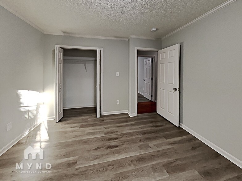 Building Photo - 5716 Lambrook Ct