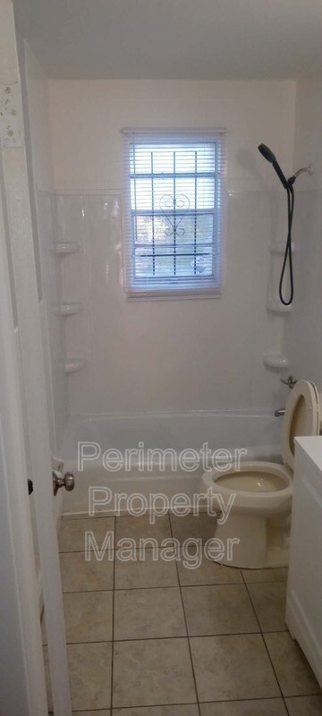 Building Photo - 9306 Gibson Ave