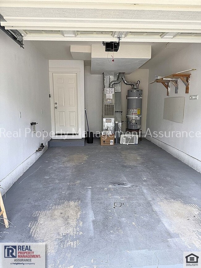 Building Photo - 20133 SW Bernice Ln