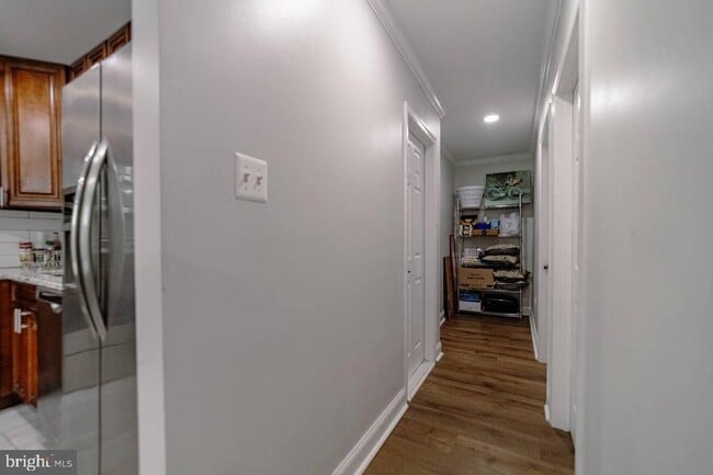 Building Photo - 15218 Nottingham Dr
