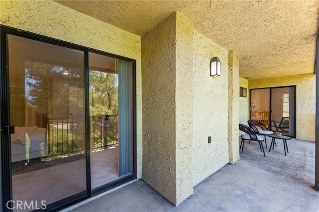 Building Photo - 25541 Indian Hill Ln