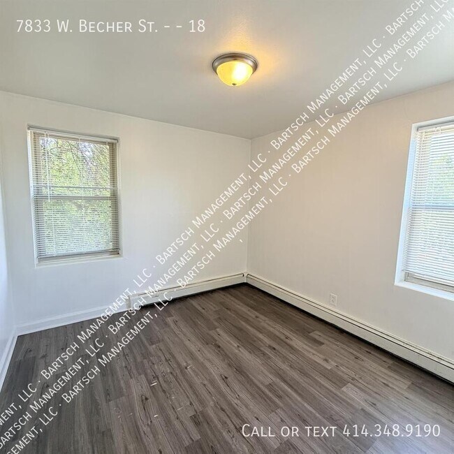 Building Photo - 7833 W Becher St