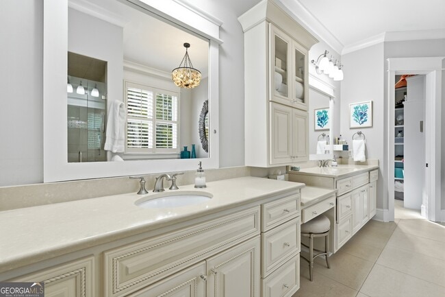 Building Photo - 277 Catherine View