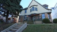 Building Photo - 105 E 30th St