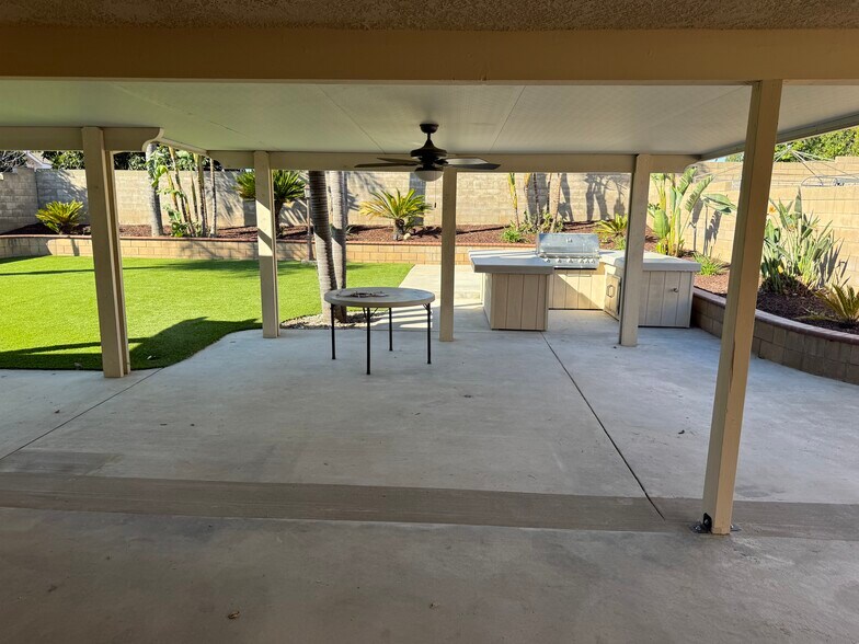 Building Photo - 7658 Cornel Ct