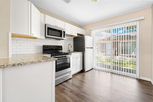 Building Photo - 1014 Montie Rd