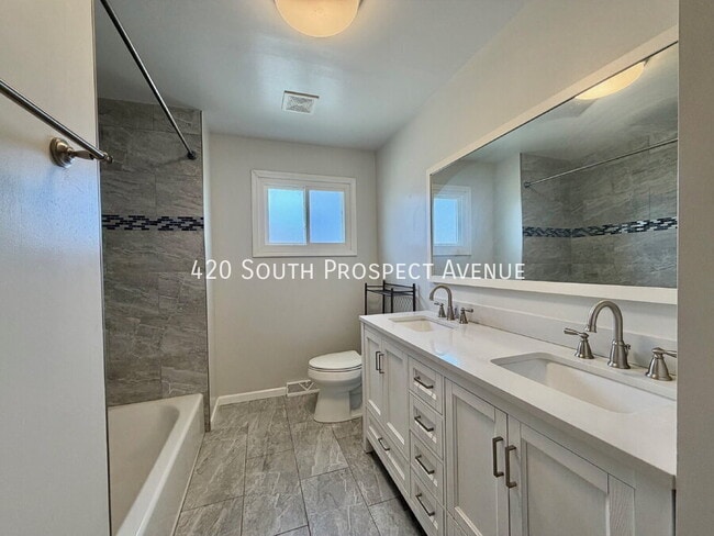 Building Photo - 420 S Prospect Ave