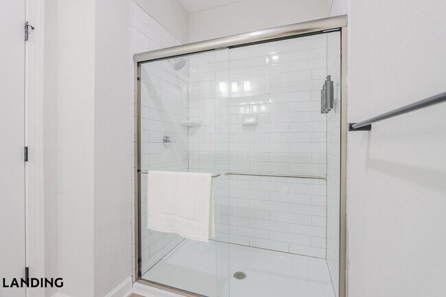 Building Photo - 5001 Willowgate Loop