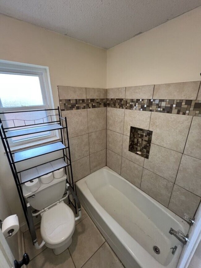 Building Photo - Spacious 5BR Home in Avalon – Dual Master Suites + Modern Updates!