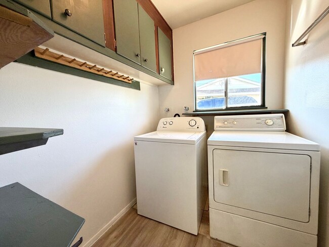 Building Photo - Low-Maintenance 2 Bed 2 Bath Home with Enclosed Patio in Sun City 55+ Community