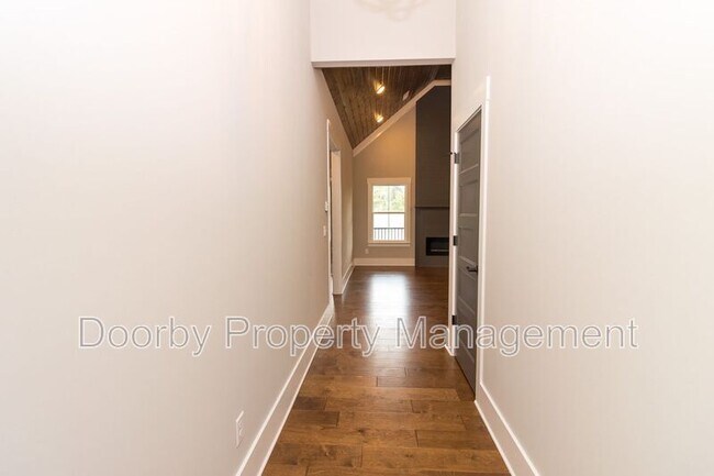 Building Photo - 2760 Ridge Park Dr